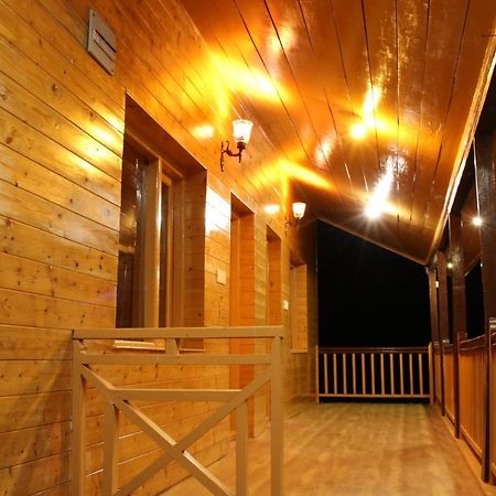 Forest Wood Cottage Manāli エクステリア 写真